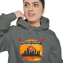 Load image into Gallery viewer, house music, chicago, chosen few djs, chicago dj, house music culture, streetwear, chicago culture, chicago fashion, chicago house music, fashion hoodie, frankie knuckles, jesse saunders, marshall jefferson, Farley jackmaster keith, ron hardy, steve silk hurley, chicago hoodies, female model, light grey
