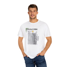 Load image into Gallery viewer, lincoln park chicago chicago hoodies chicago north side graphic tee unisex chicago neighborhood male model
